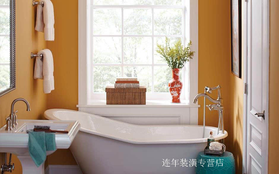 Room_Bathroom_1911.jpg