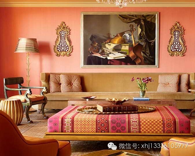 摩洛哥--客厅给家一个异国风味充满活力的色调；